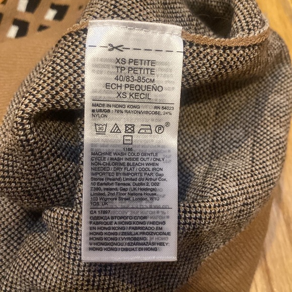 NWT Banana Republic Sweater Tank Top - Picture 6 of 7